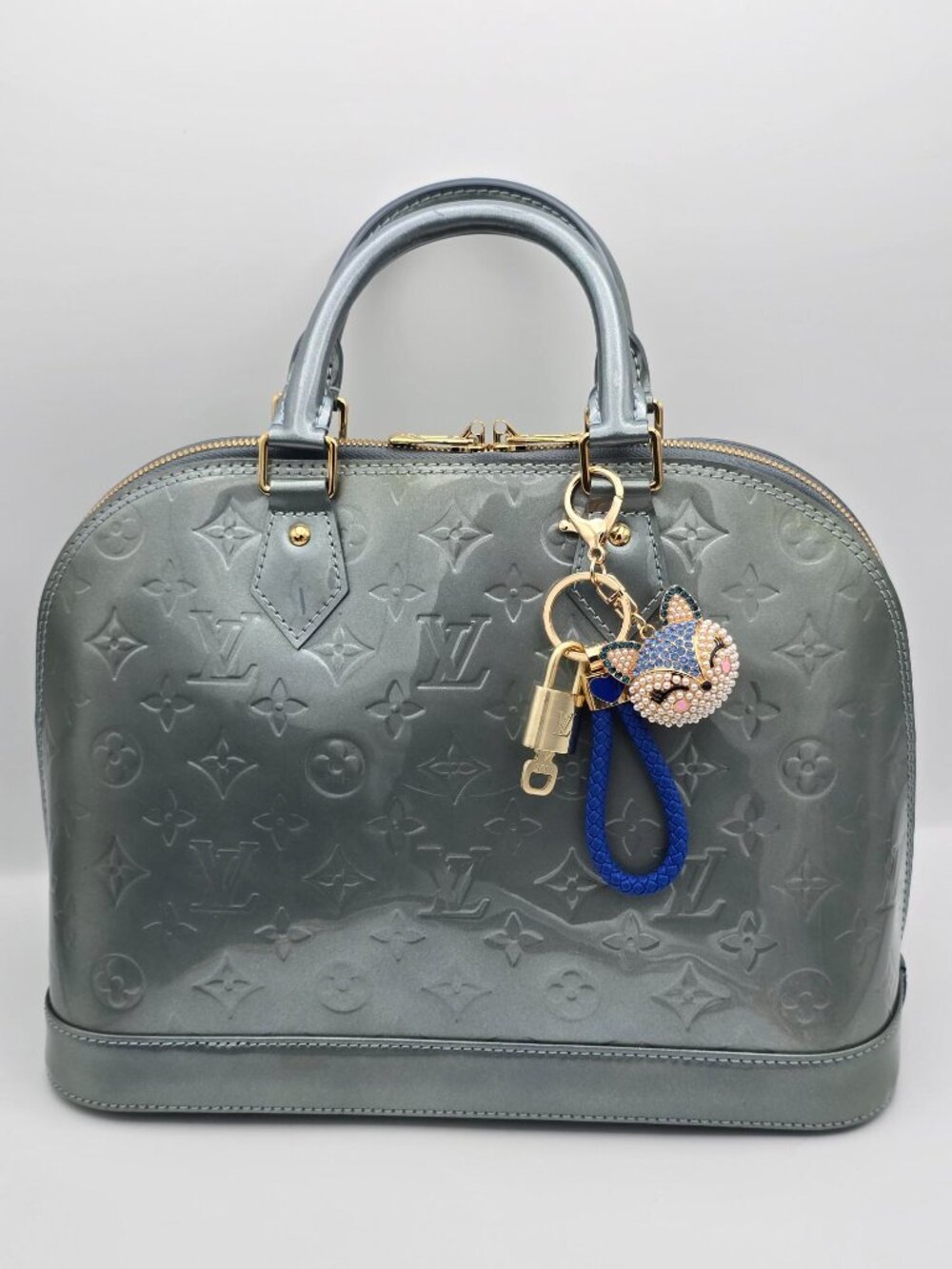 Louis Vuitton Gold Lock 🔑 Authentic LV Padlock + Unbranded Fox Head Bag Charm - Picture 3 of 8